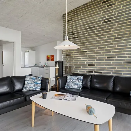 Irek - 500m From The Sea By Interhome