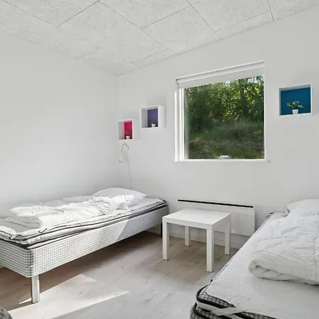Irek - 500m From The Sea By Interhome Feriehus Ørby